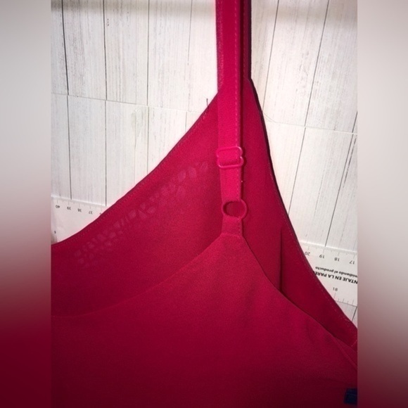 🌷Torrid Chiffon Embroidered Swing Cami Magenta Red 💙 - Picture 5 of 16